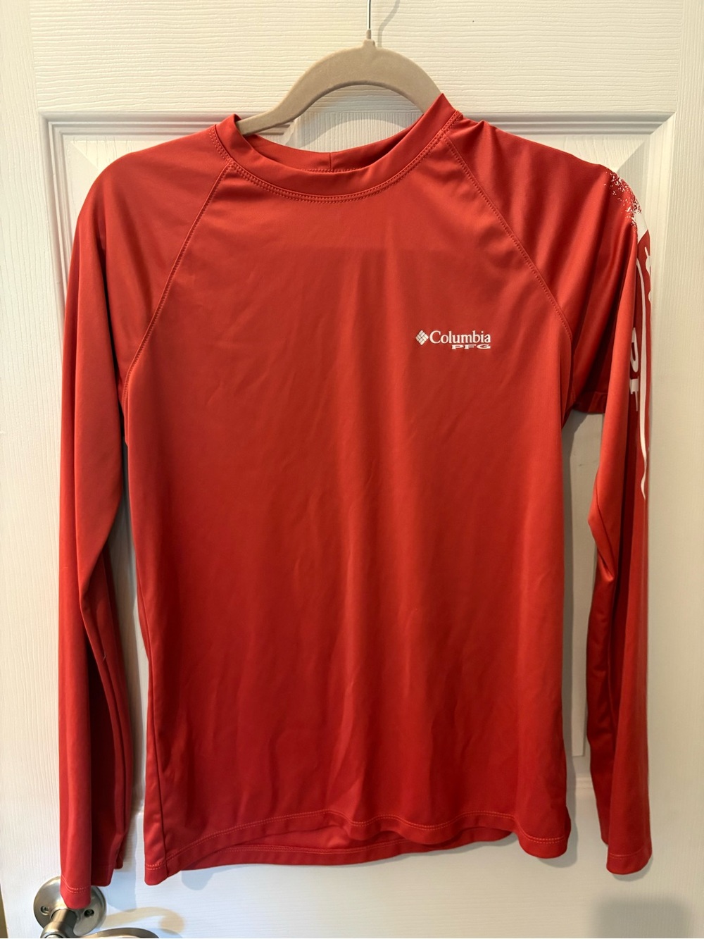 Columbia Red Long-Sleeve Performance Top